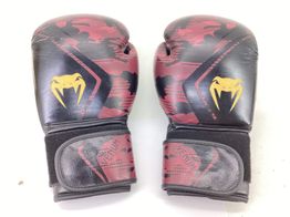 Luvas venum contender