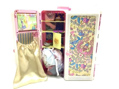 OTROS JUEGOS Y JUGUETES NANCY ARMARIO ROPA