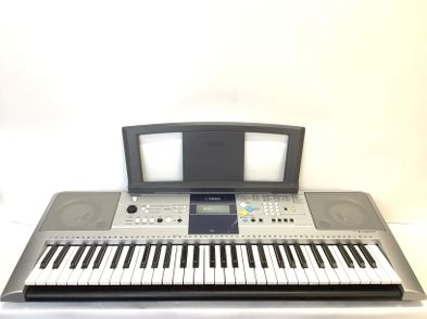 TECLADO ELECTRONICO YAMAHA PSR E323