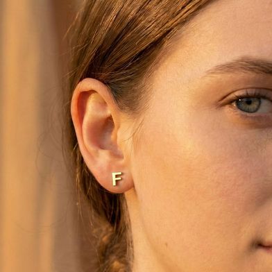 pendientes de oro inicial lisa personalizados