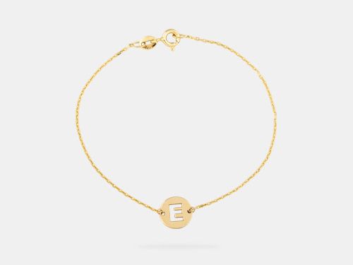 pulsera de oro moneda con inicial personalizada