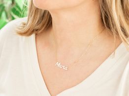 collar personalizado nombre tipografia miniolla