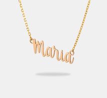 collar de oro personalizado nombre tipografia michaella garden