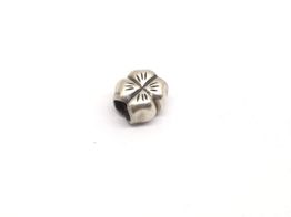abalorio pandora charm de pandora con la forma de un tr&eacute;vol