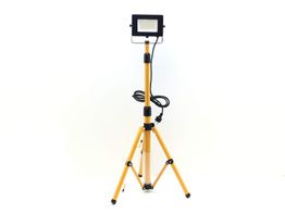 accesorios taller tayg proyector led 50w