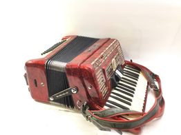 acordeon estrella rojo