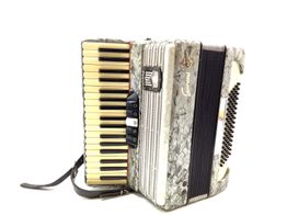 acordeon guerrini super delux