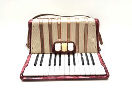 acordeon hohner concerto i