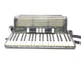 Acordeon Hohner Iii m