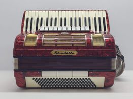 Acordeon Stradello 120 Bajos