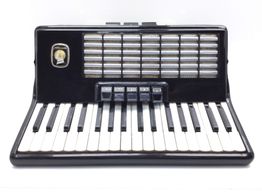 acordeon weltmeister stella