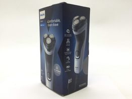 m&aacute;quina de barbear philips x3003