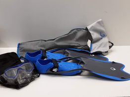 aletas tribord azul