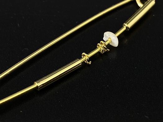 alfiler oro 18k 