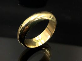 alianza oro 18k 