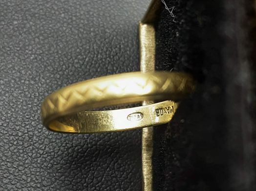 alianza oro 18k 
