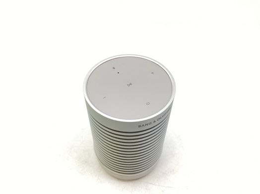 altavoz portatil bluetooth bang and olufsen beosound explore