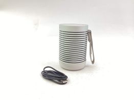 altavoz portatil bluetooth bang and olufsen beosound explore