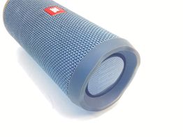 altavoz portatil bluetooth jbl flip essential 2