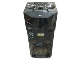 altavoz portatil bluetooth lg om5560