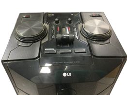 altavoz portatil bluetooth lg om5560