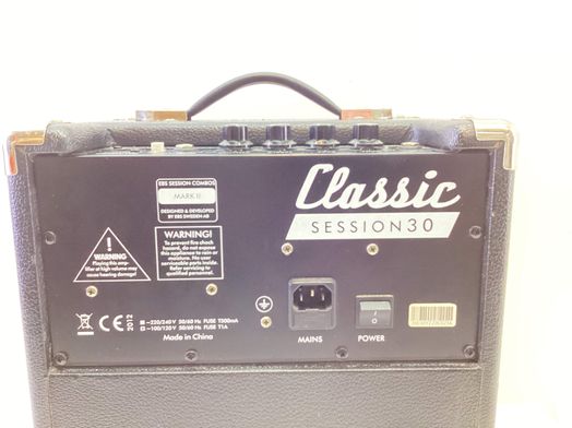 amplificador baxo ebs session 30,session 30