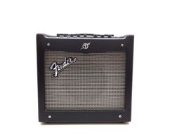 amplificador guitarra fender mustang 1