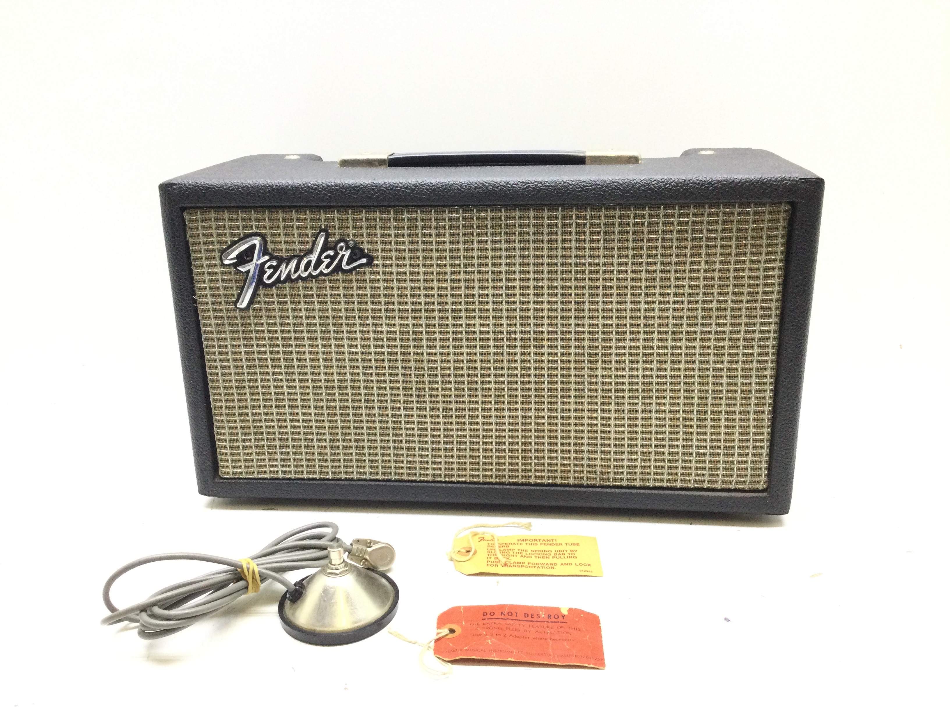 AMPLIFICADOR GUITARRA