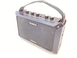 amplificador guitarra roland mobile ac