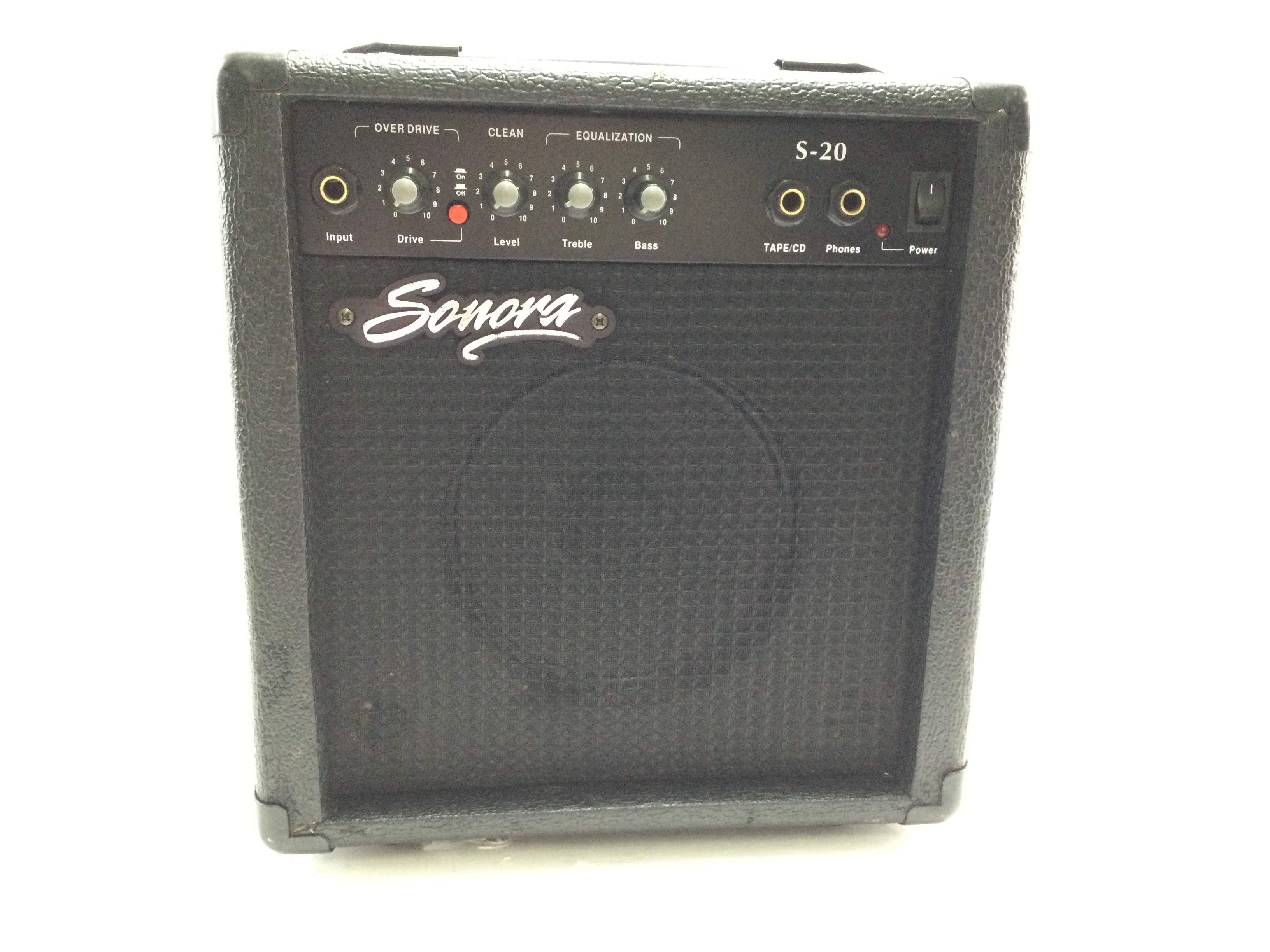 AMPLIFICADOR GUITARRA