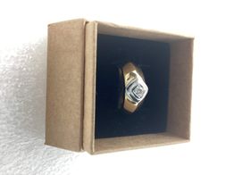 anel com adorno ouro 19k com pedra con diamante 