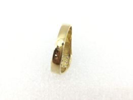 anel ouro 19k com pedra con diamante 