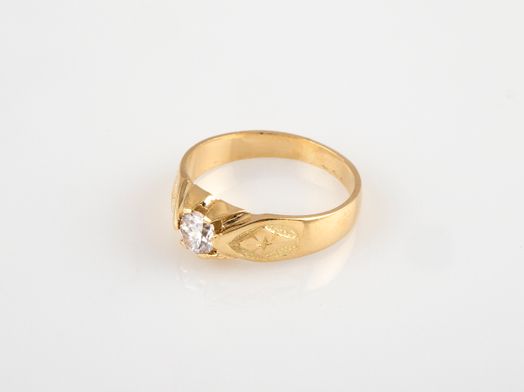 anillo oro 18k con circonita 