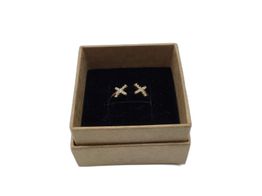 anillo oro 18k con circonita 