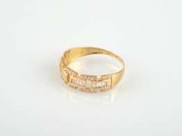 anillo oro 18k con circonita 