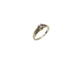 anillo oro 18k con circonita 