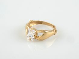 anillo oro 18k con circonita 