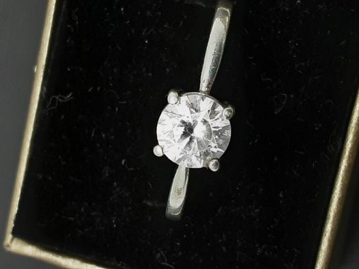 anillo plata 925mm con circonita 
