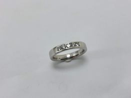 anillo oro 18k con diamante 
