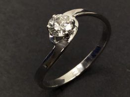 Anillo Oro 18k Con Diamante