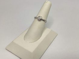 anel ouro 18k com pedra con diamante 