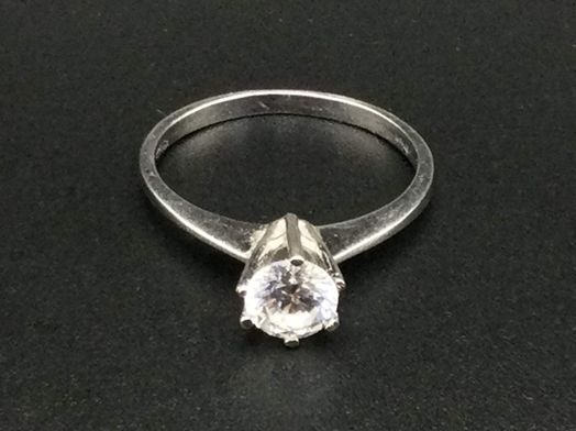 anillo oro 18k 