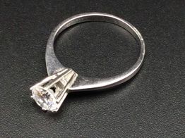 anillo oro 18k 