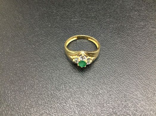 anillo oro 18k con circonita,olivina 