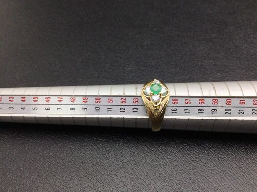 anillo oro 18k con circonita,olivina 