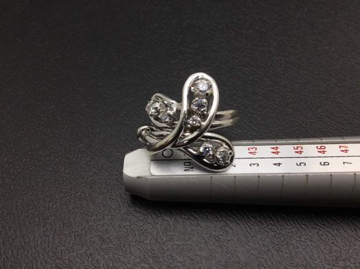 anillo oro 18k con circonita 