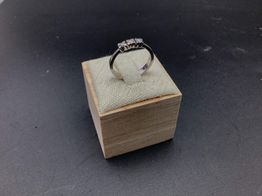 anillo oro 18k con diamante 