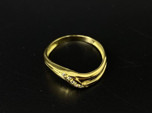 anillo oro 18k con circonita 