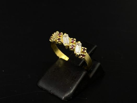 anillo oro 18k con circonita 