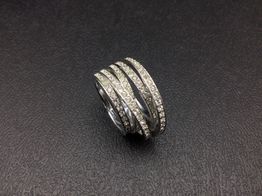 anillo sin determinar 